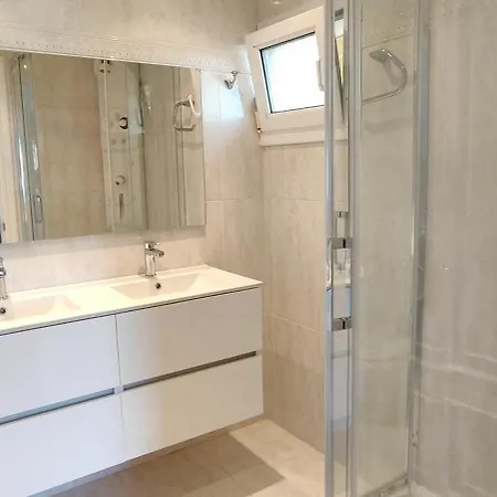 Sea Flat Apartment *